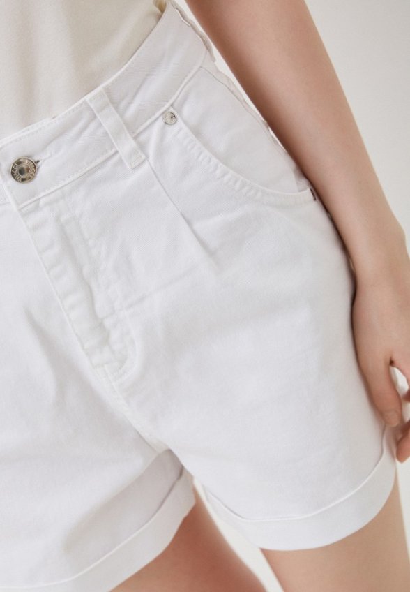 Шорты джинсовые Vitacci