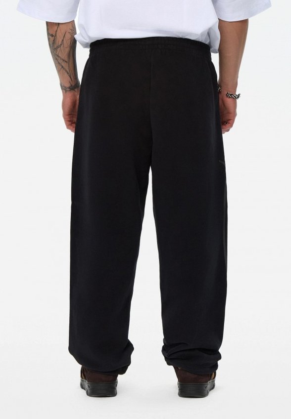 Брюки спортивные Frht