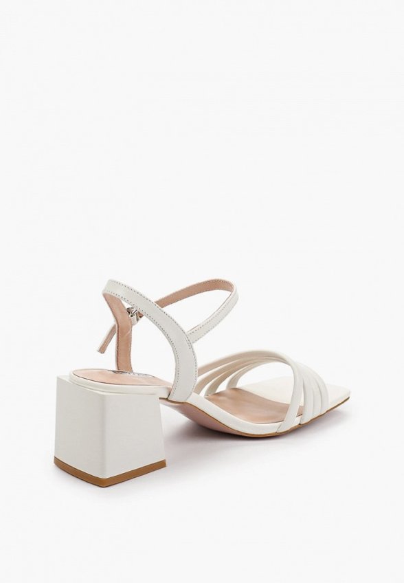 Босоножки Basconi