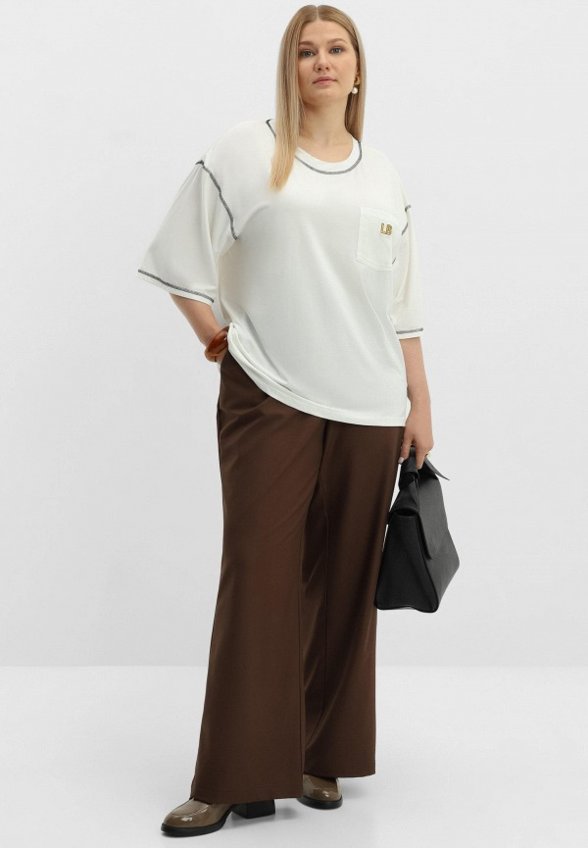 Футболка Lilly Bennet