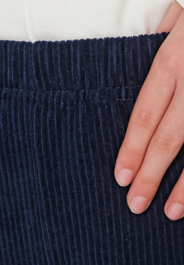 Брюки Апрель