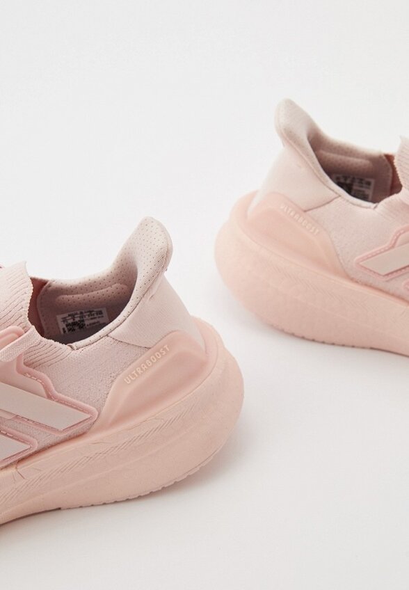 Кроссовки adidas