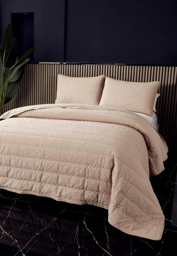 Комплект с покрывалом Sofi De Marko