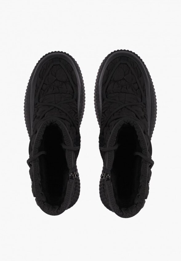 Дутики Instreet