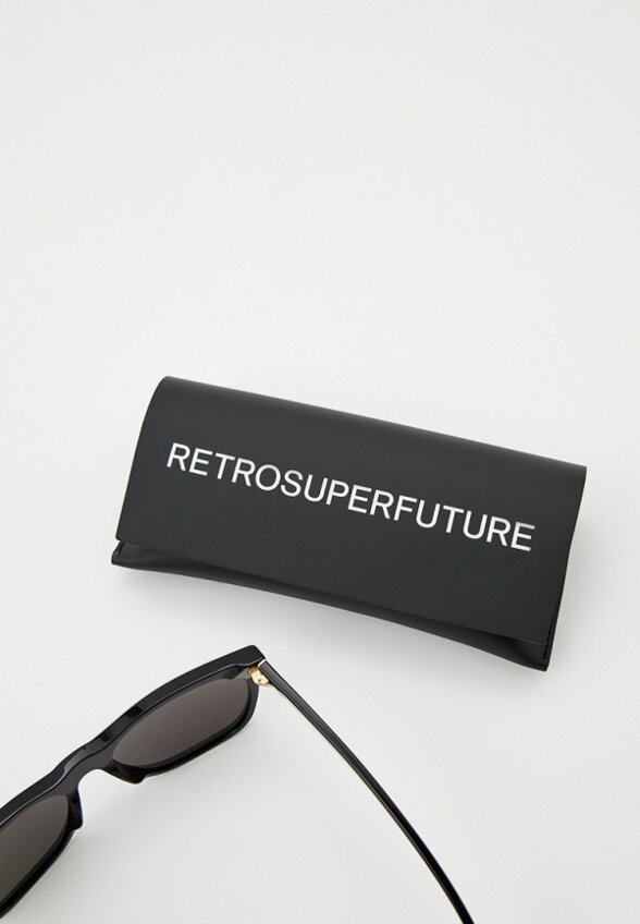 Очки солнцезащитные Retrosuperfuture