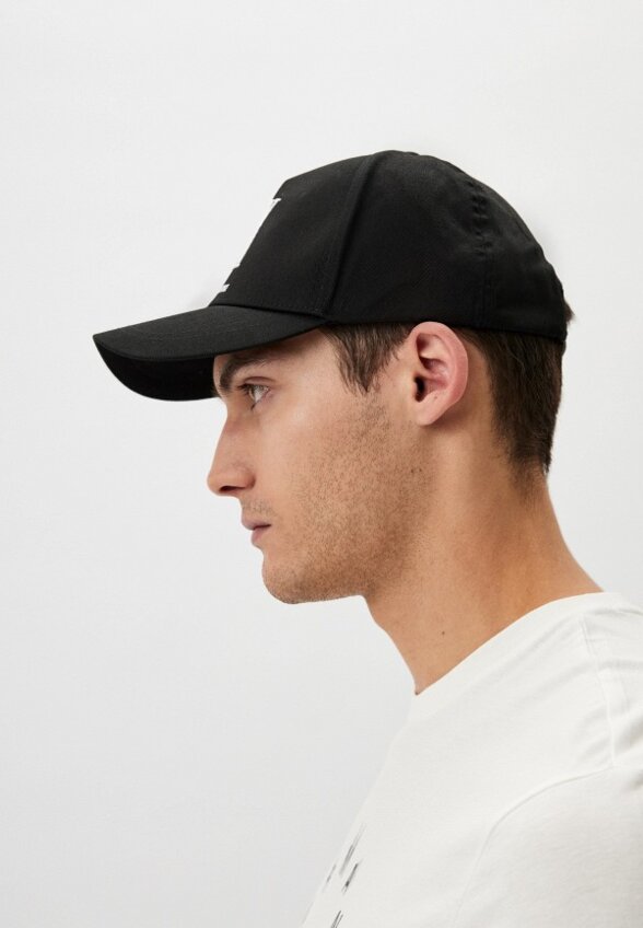 Бейсболка Armani Exchange