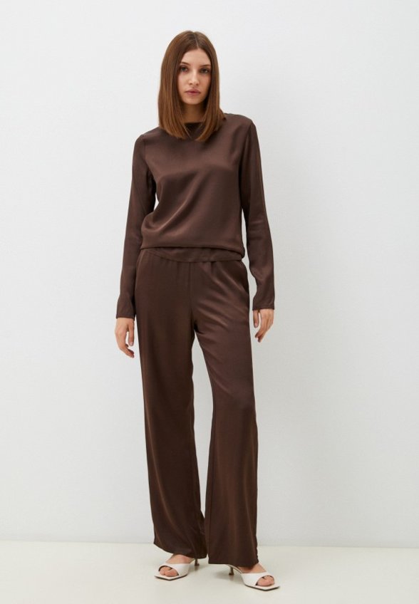 Лонгслив Basis