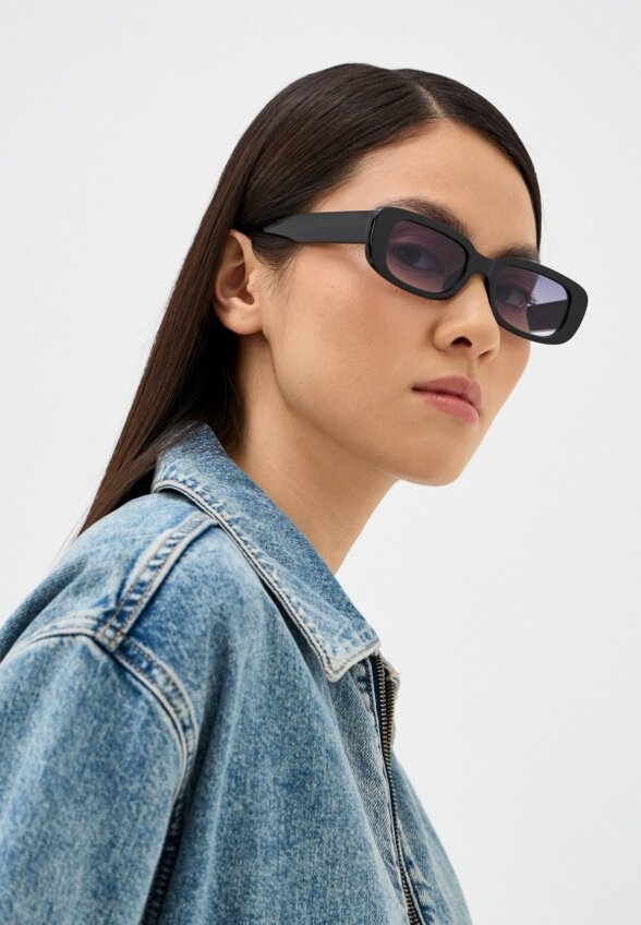 Очки солнцезащитные Zarina