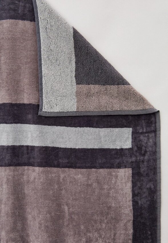 Полотенце Trussardi