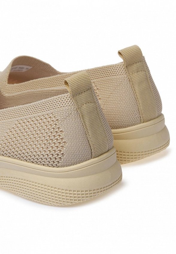 Слипоны Niota Line