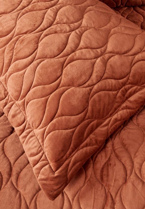 Комплект с покрывалом Sofi De Marko