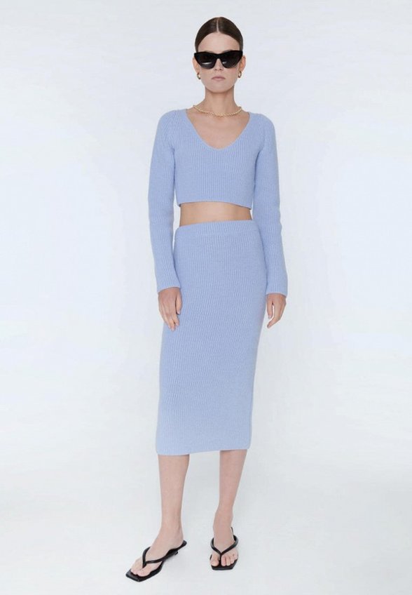 Пуловер Erika Cavallini