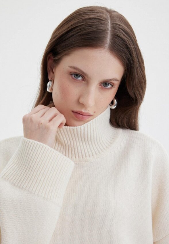 Свитер Red Cardigan