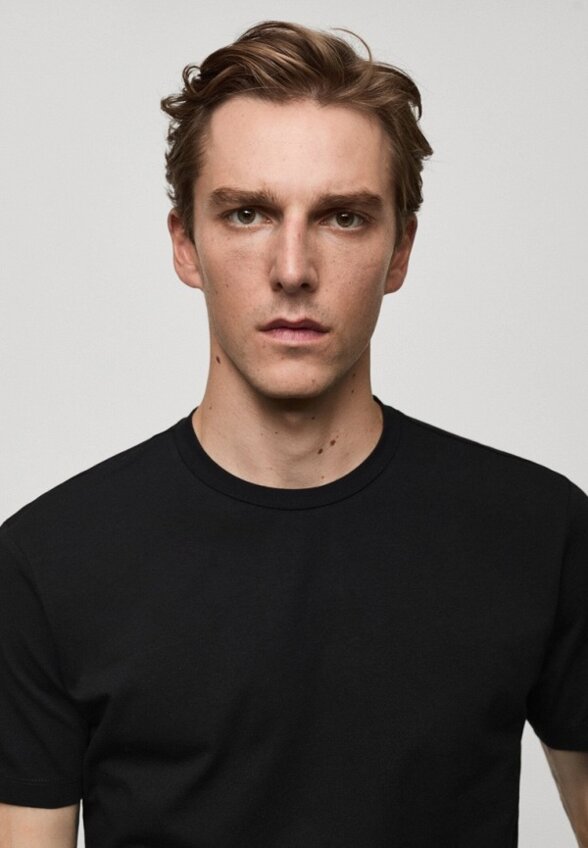 Футболка Mango Man