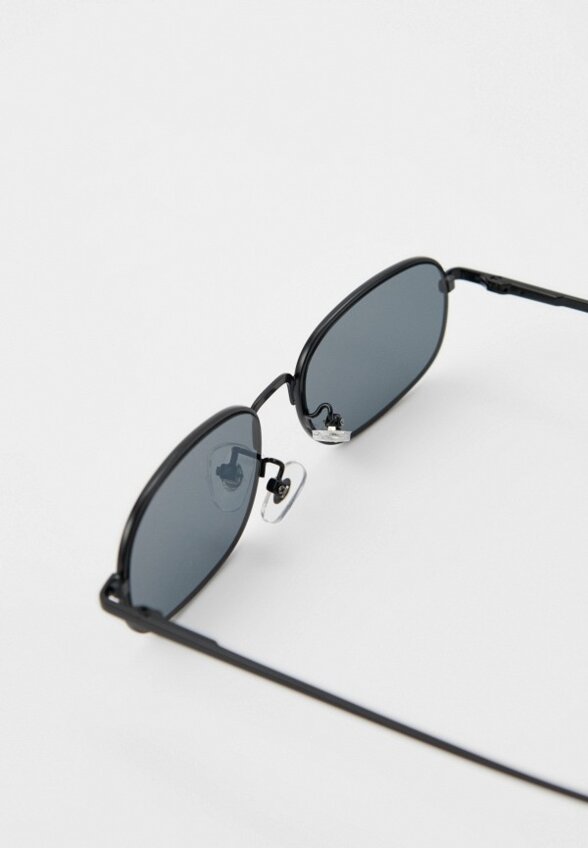 Очки солнцезащитные Ruxara