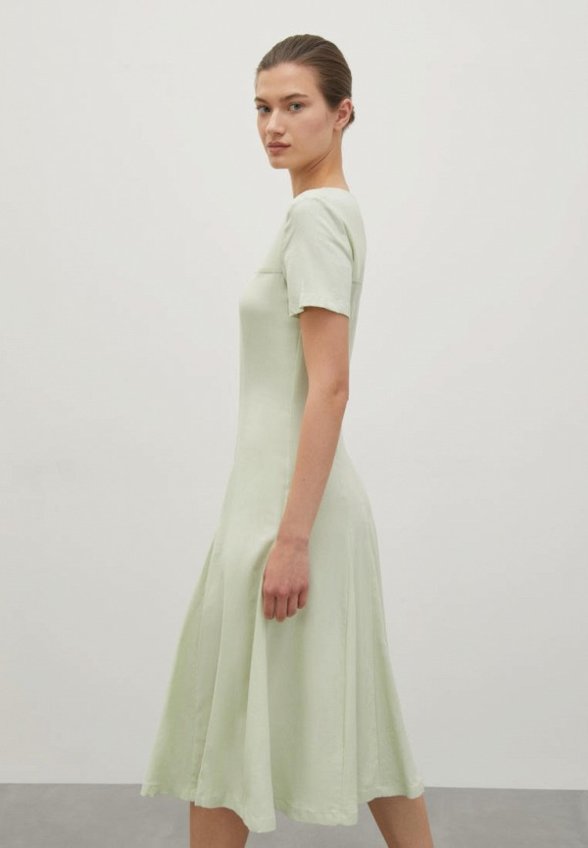 Платье Finn Flare