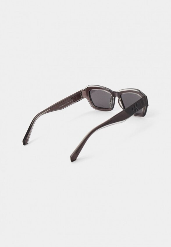 Очки солнцезащитные Calvin Klein Jeans