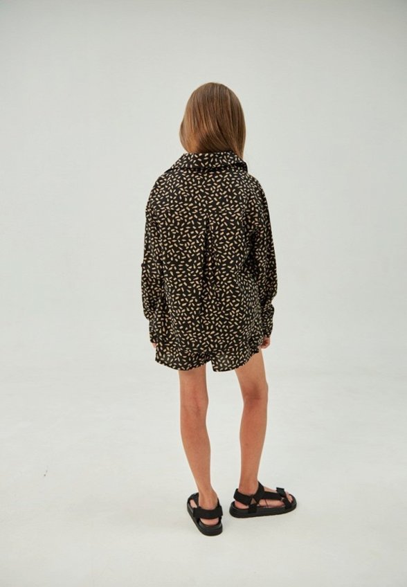 Рубашка и шорты Liqlo