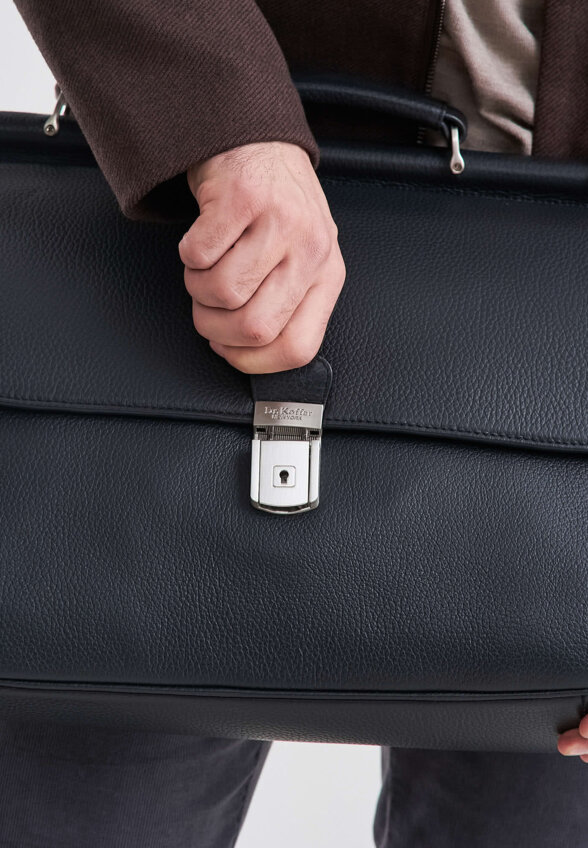 Др.Коффер P402295-02-04 портфель