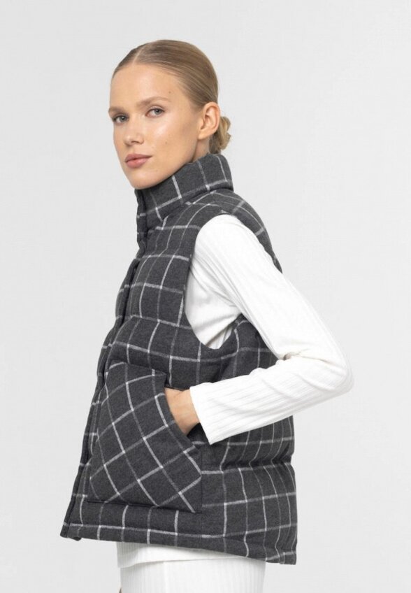 Жилет утепленный Manera Odevatca