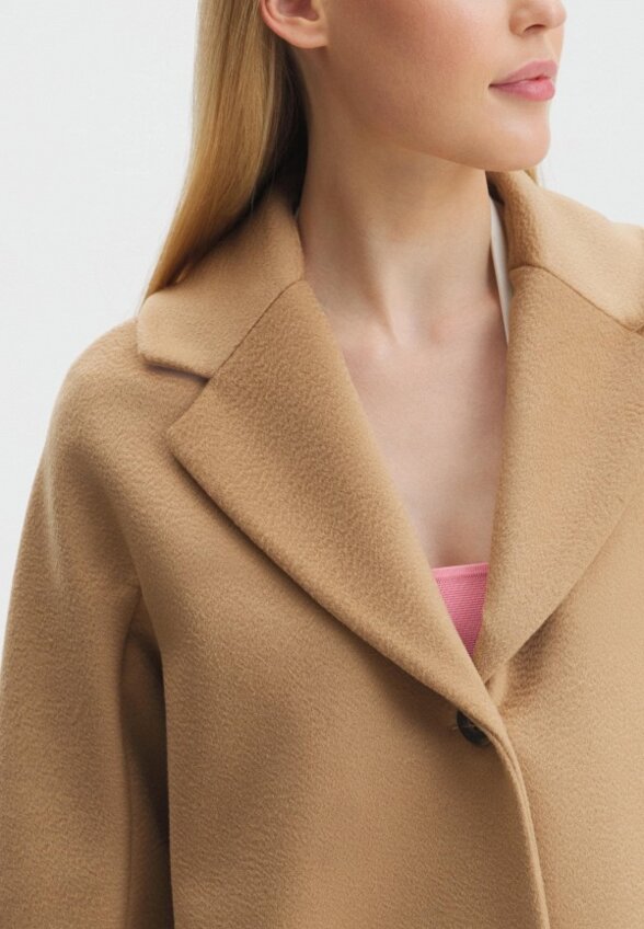 Пальто Maison David