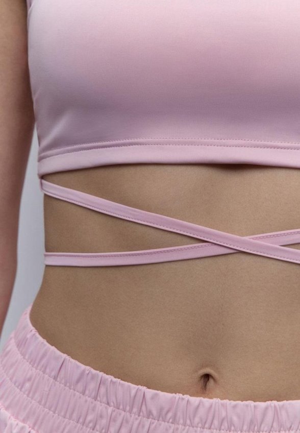 Топ спортивный Befree