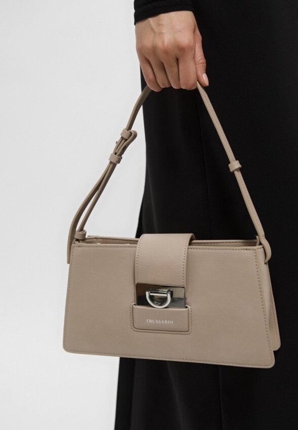Сумка Trussardi