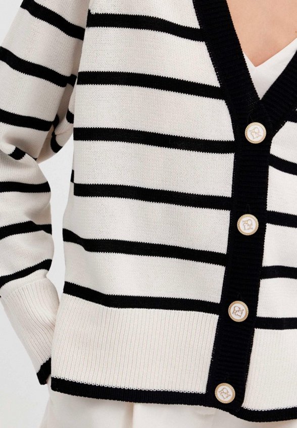 Кардиган Charuel