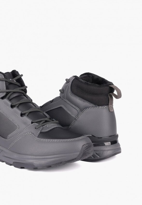 Кроссовки Pulse