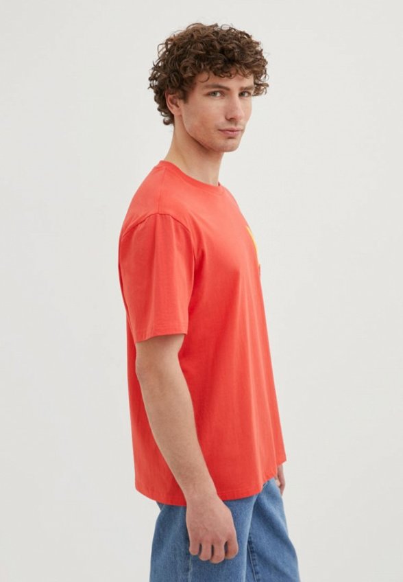 Футболка Finn Flare