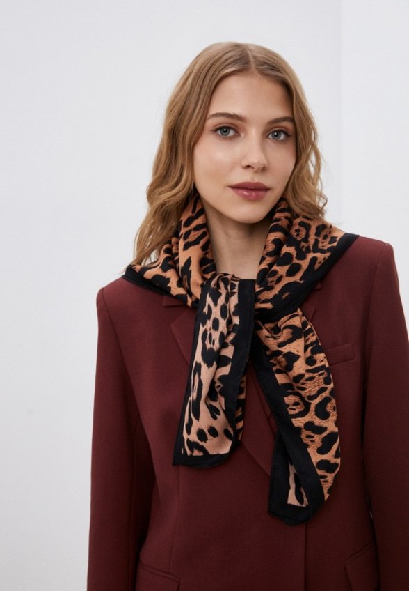 Платок Rosedena