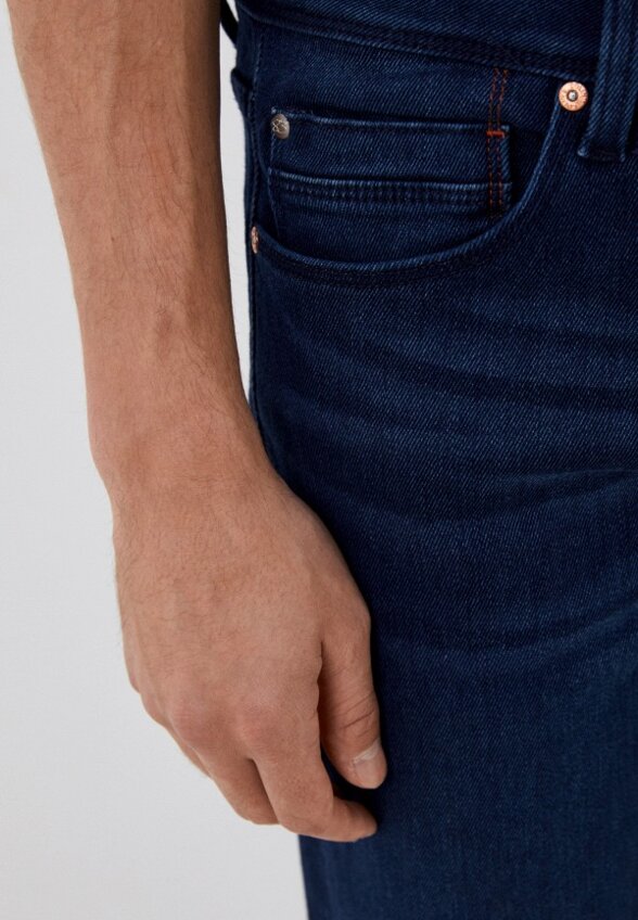 Джинсы Colin's