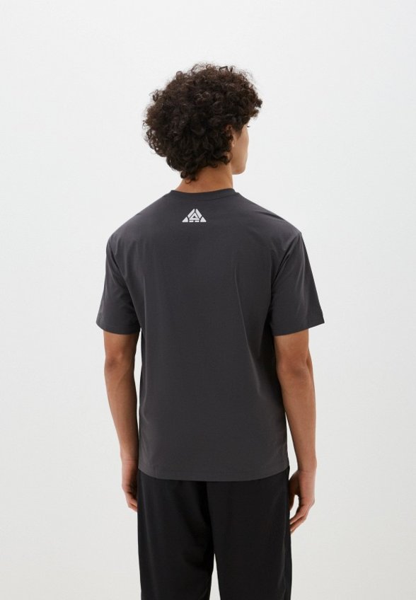 Футболка Peak