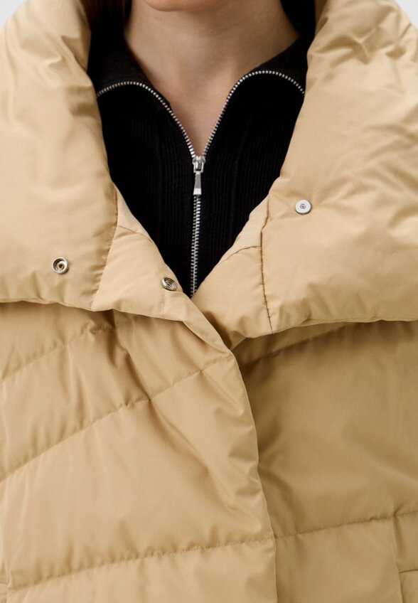 Жилет утепленный JNBY