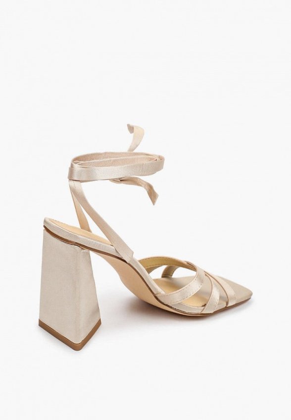 Босоножки Sbalo