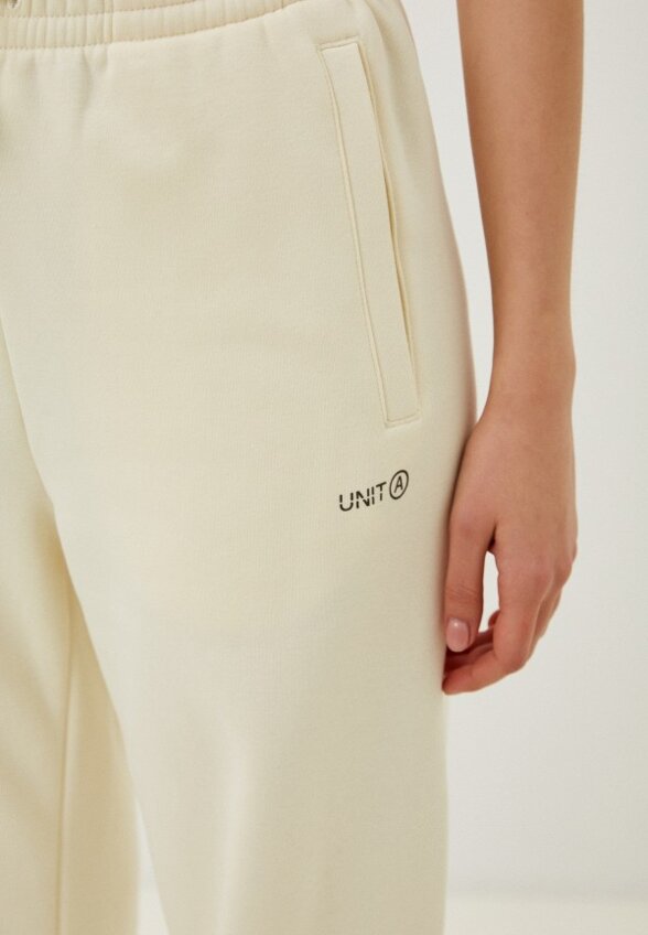 Брюки спортивные Anta