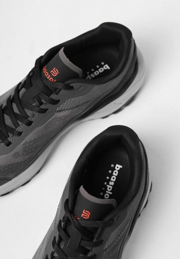 Кроссовки Baasploa