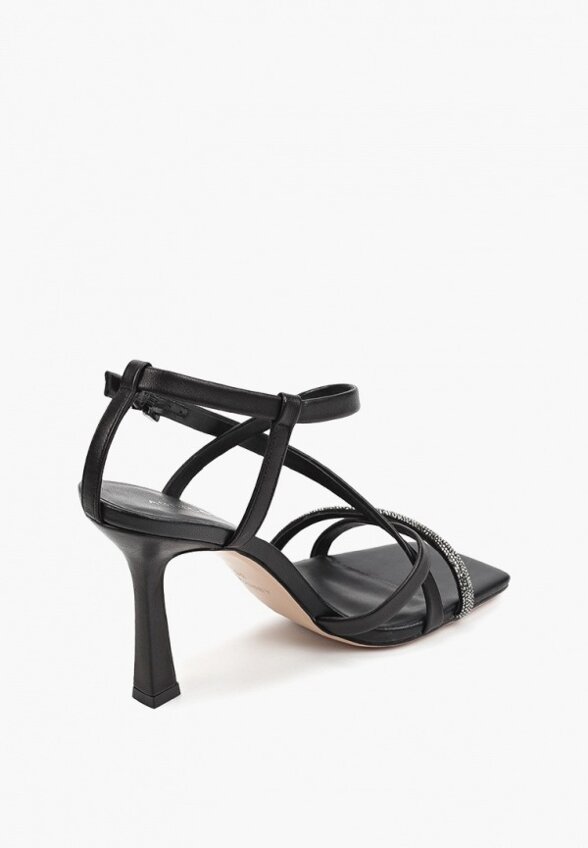 Босоножки Abricot