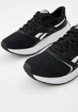 Кроссовки Reebok2  - превью