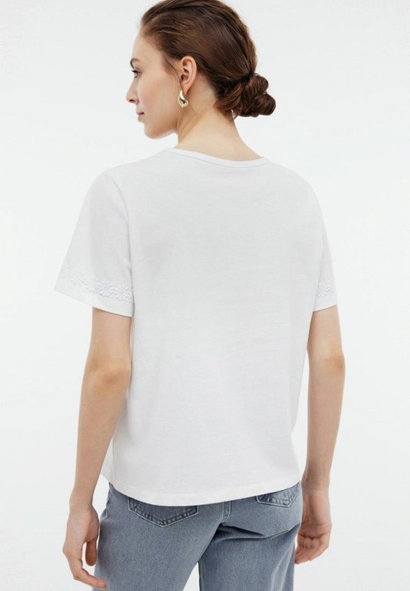 Футболка Baon