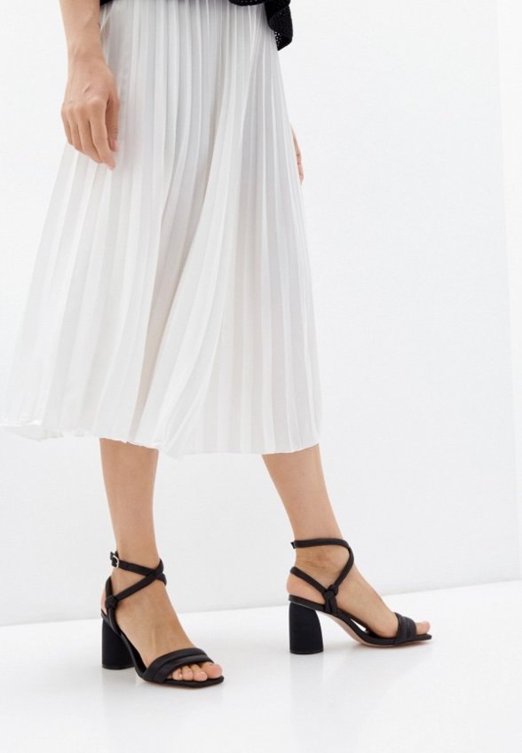 Босоножки Abricot