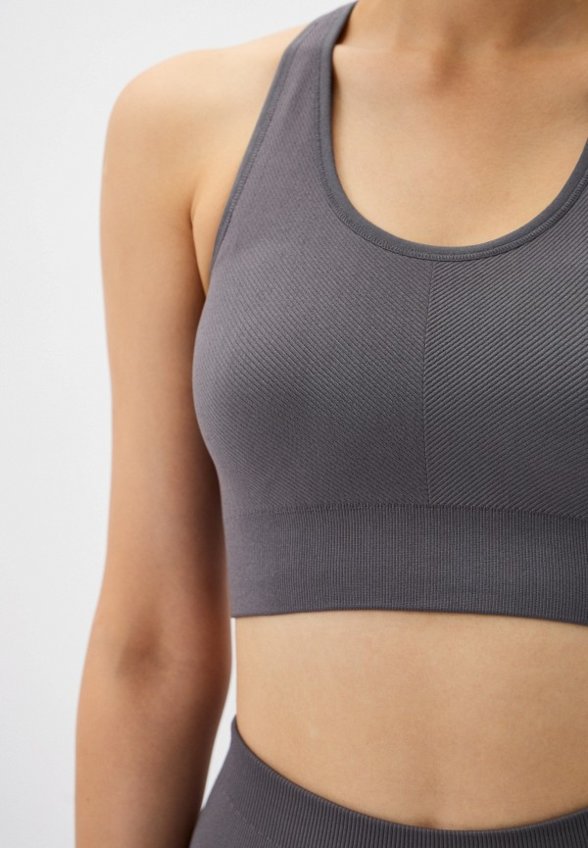 Топ спортивный Nux