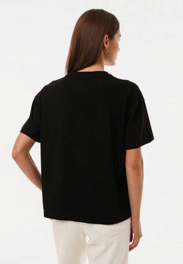 Футболка Thestama