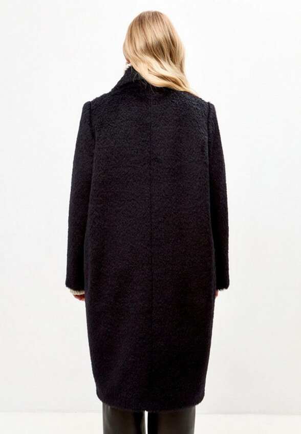 Пальто двубортное Rozhkova