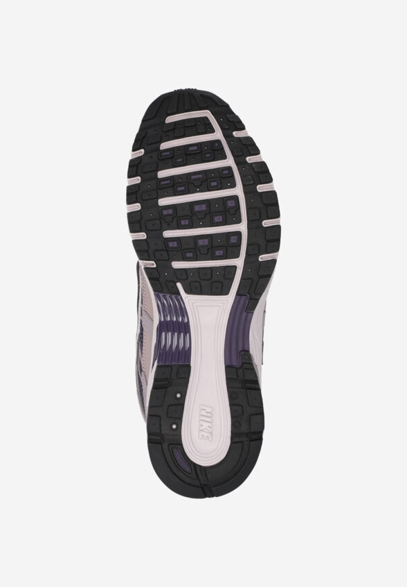 Кроссовки женские Nike P-6000 Se, Бежевый