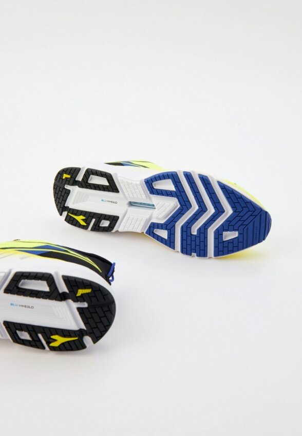 Кроссовки Diadora