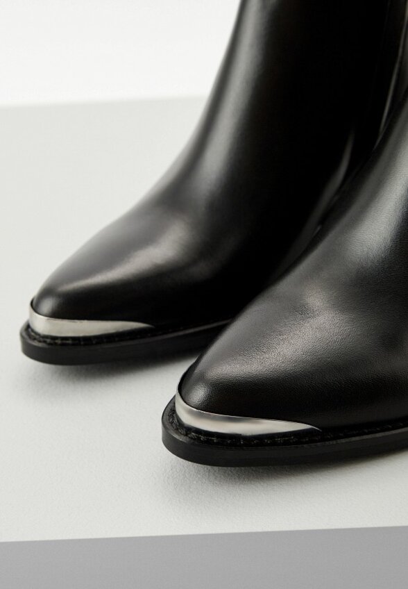 Ботильоны Jonak