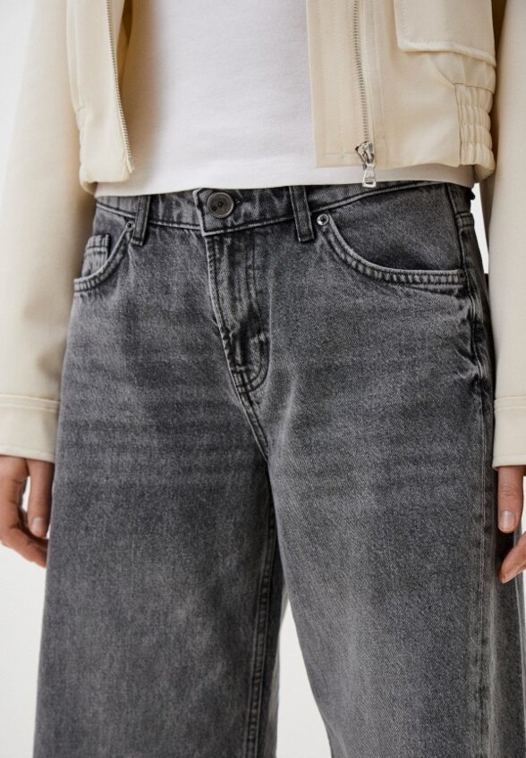 Джинсы Hiddenbrand