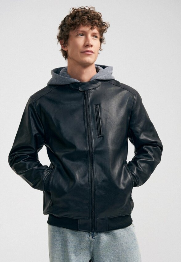 Куртка кожаная Твое