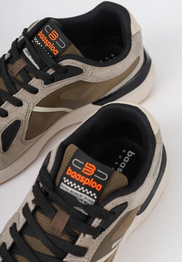 Кроссовки Baasploa